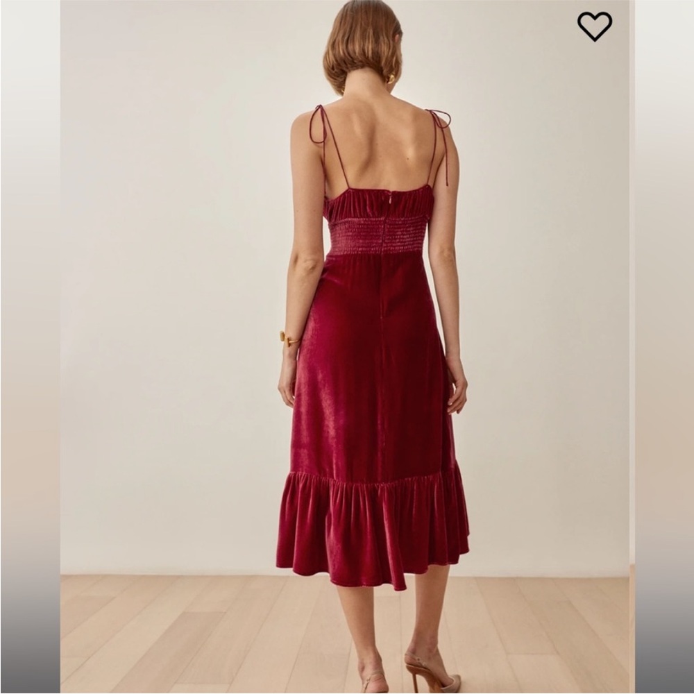 Reformation Oda Velvet Dress - Picture 2 of 9